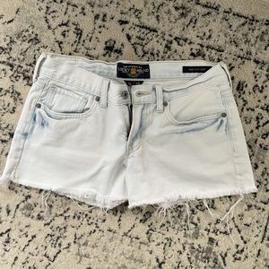 Lucky brand shorts